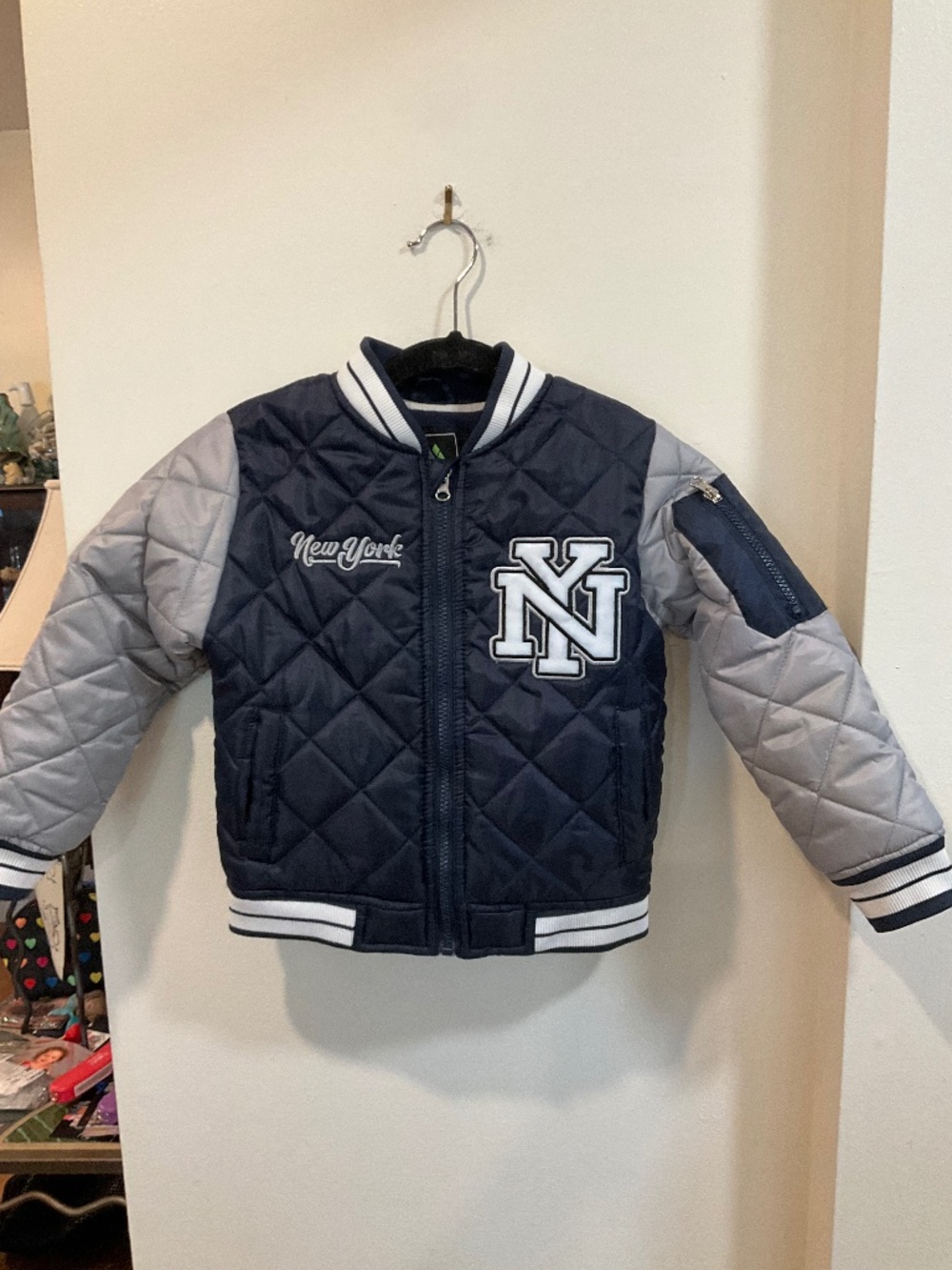 EUC Navy Blue Gray Quilted New York Yankees Bomber Jacket Size 5/6